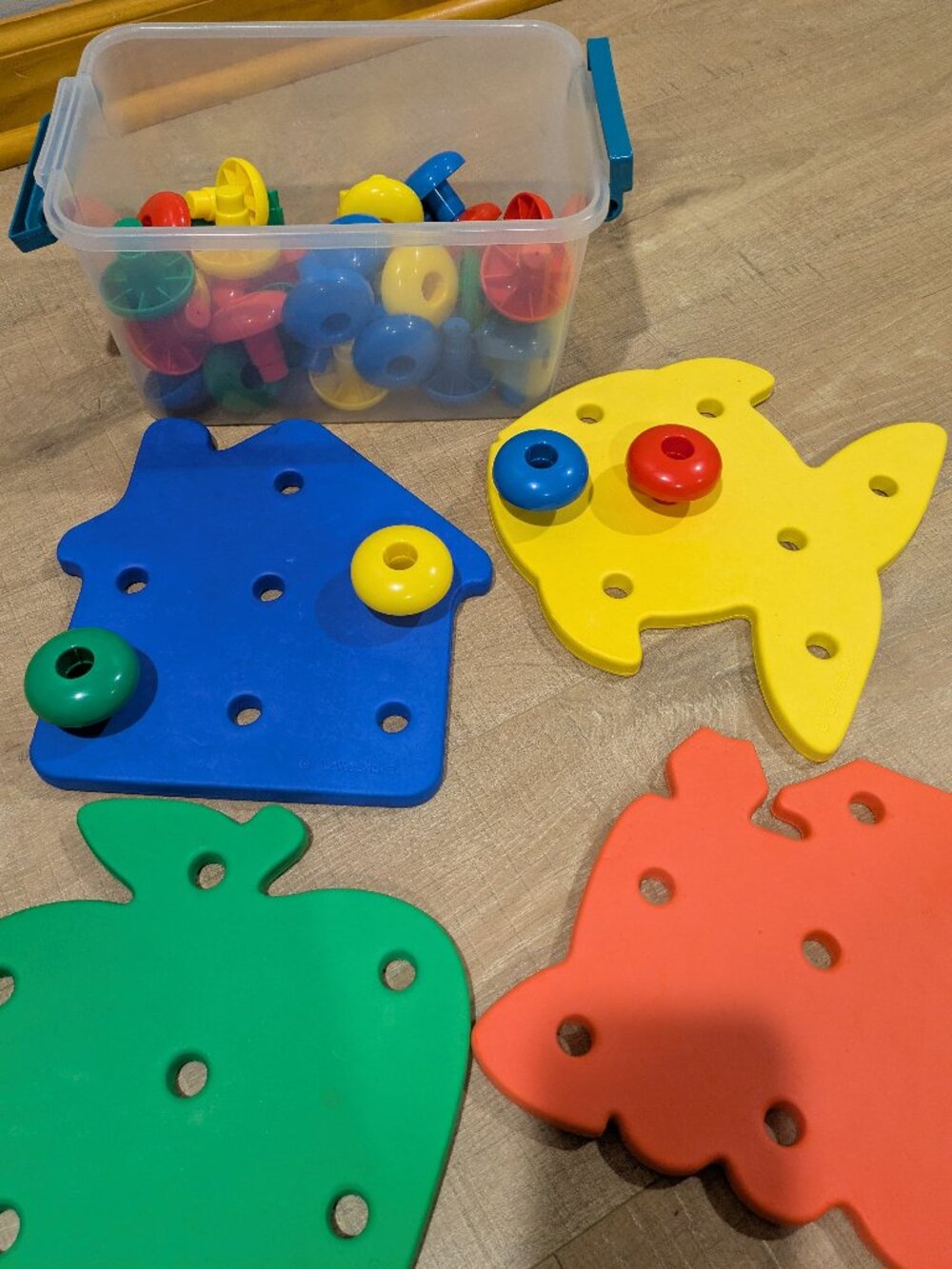 Lakeshore Learning My First Pegboard Set